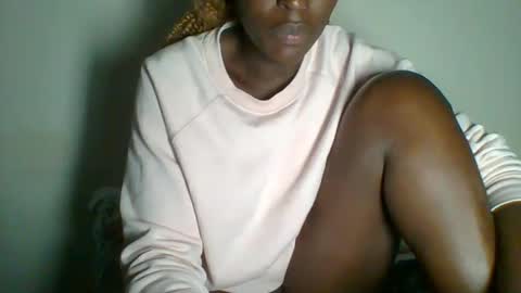 clara online show from February 2025 03:21:01 PM