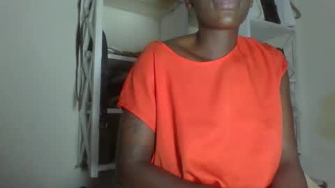 clara online show from April 2026 10:14:02 PM