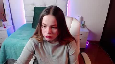 Cristal online show from September 2025 01:24:02 PM