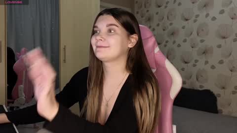 _cute_ice online show from January 2025 04:57:01 PM