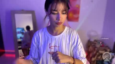 _cute_isabella_ online show from January 2026 01:54:02 AM