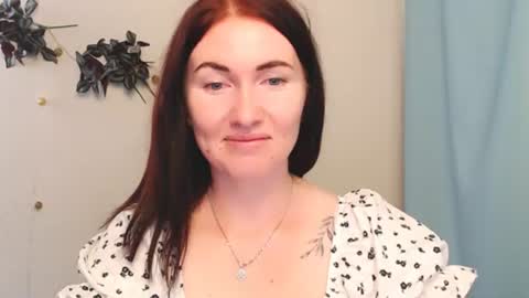 Snapshot of _cutie_and_shy_ chatting on July 2026 09:18:01 AM _cutie_and_shy_ online show from July 2026 09:18:01 AM