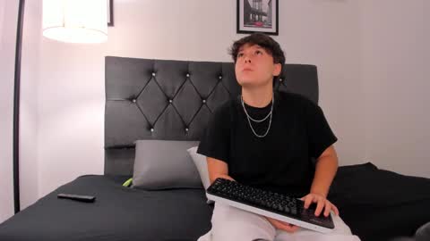 Darcy online show from January 2026 12:40:01 PM