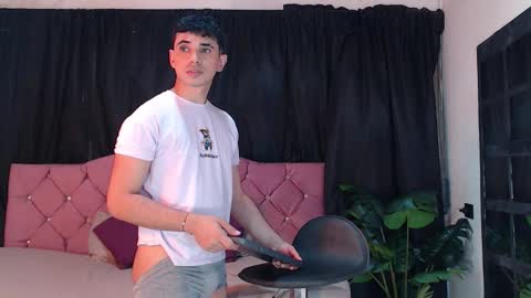 PATRICK AND LEO online show from September 2025 09:15:01 PM