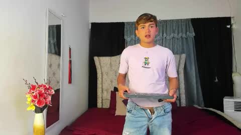 PATRICK AND LEO online show from November 2025 07:12:02 PM