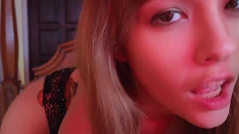 DemiDee online show from February 2025 02:37:01 AM