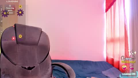 _devika online show from February 2025 09:33:01 PM