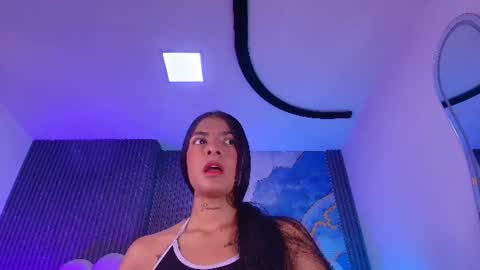 Snapshot of _diionne chatting on July 2026 07:18:02 PM Dione online show from July 2026 07:18:02 PM