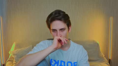 _dream_boys_ online show from March 2026 05:08:02 AM