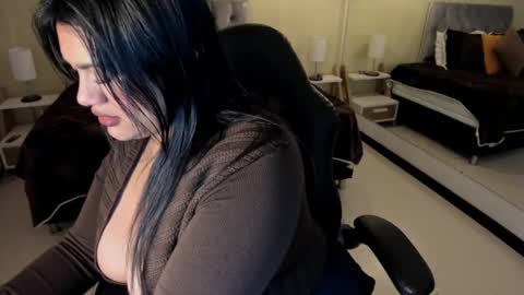 Dulcinea online show from September 2025 02:22:01 AM