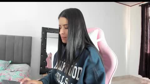 _elektrah online show from February 2025 04:45:02 PM