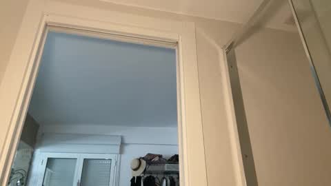  elena barra online show from September 2025 08:08:01 AM