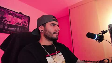  -         online show from February 2025 12:19:02 AM