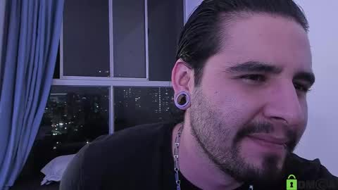  -         online show from March 2026 11:43:02 PM