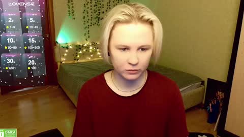 chloue and Gretta online show from December 2024 07:57:01 AM