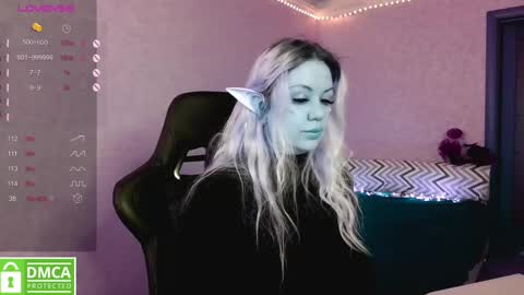 chloue and Gretta online show from February 2025 10:04:01 AM