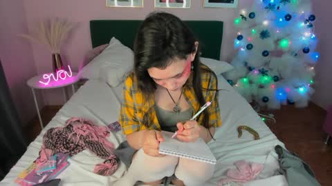 _emily__strike_ online show from December 2024 12:55:02 PM