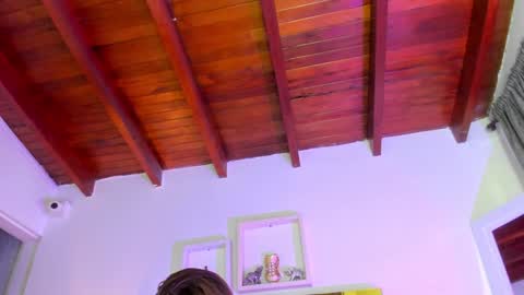 Isabella online show from January 2025 12:04:02 PM