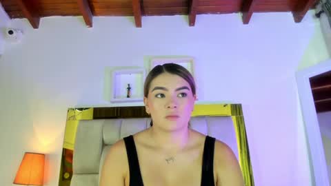 Isabella online show from January 2025 12:02:02 PM