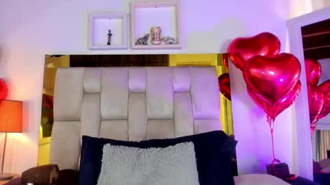 Isabella online show from February 2025 03:06:01 PM