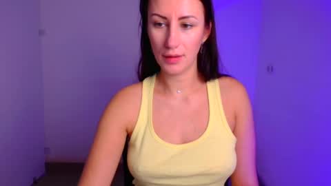 Emma online show from December 2024 03:55:01 PM