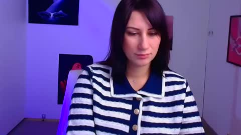 Emma online show from January 2025 12:43:01 PM