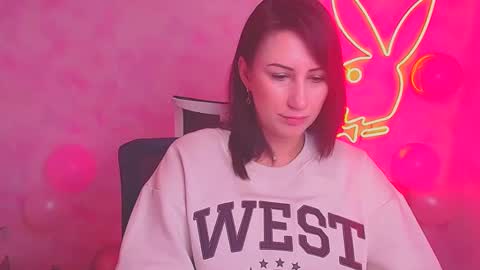 Emma online show from February 2025 01:16:02 PM