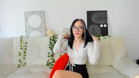 Snapshot of _emmarouse__ chatting on March 2026 08:18:02 AM Emma online show from March 2026 08:18:02 AM