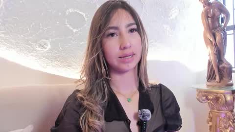 _emmawalka online show from October 2025 07:36:02 PM