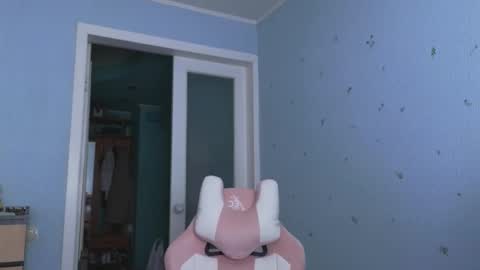 Sam  online show from February 2025 05:42:01 PM