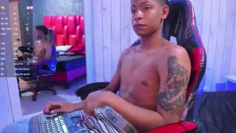 _erick_j online show from March 2026 09:32:02 PM