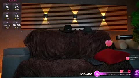 Snapshot of _eufrates_ chatting on April 2026 12:32:01 PM EUFRATES online show from April 2026 12:32:01 PM