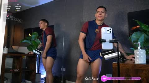Snapshot of _eufrates_ chatting on May 2026 01:50:01 PM EUFRATES online show from May 2026 01:50:01 PM