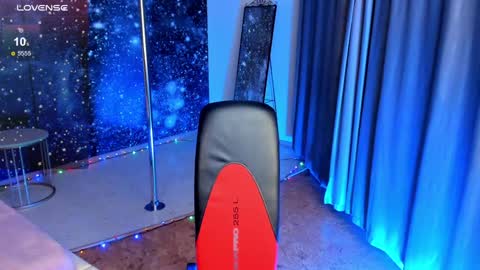  F R A U  online show from January 2025 01:11:01 AM