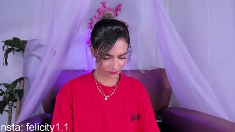 Snapshot of _felicity_1 chatting on June 2026 12:53:02 PM Felicity online show from June 2026 12:53:02 PM