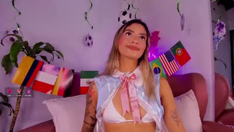 Snapshot of _felicity_1 chatting on July 2026 11:58:02 AM Felicity online show from July 2026 11:58:02 AM