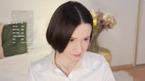 Essie  online show from December 2024 08:55:02 PM