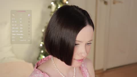 Essie  online show from January 2025 10:29:02 PM