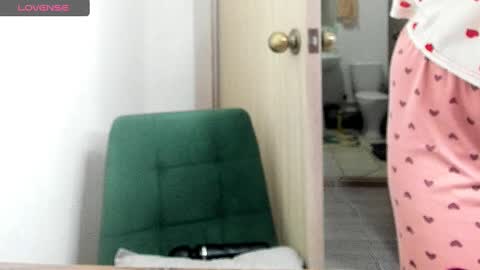 Alis online show from March 2025 05:20:02 AM