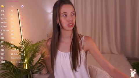 Goldy Grace online show from September 2025 05:24:01 PM