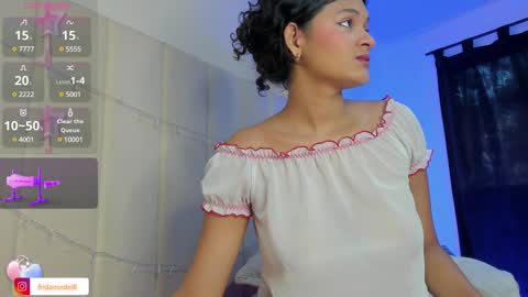 Snapshot of _frida_1 chatting on January 2025 12:58:02 PM Frida online show from January 2025 12:58:02 PM