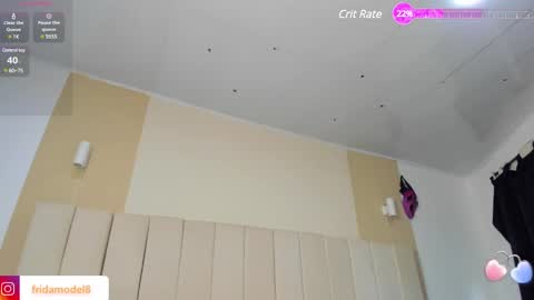 Snapshot of _frida_1 chatting on February 2025 01:06:01 PM Frida online show from February 2025 01:06:01 PM