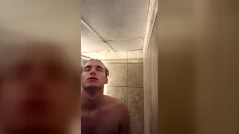 Snapshot of _frosty_69 chatting on April 2026 05:22:01 AM _frosty_69 online show from April 2026 05:22:01 AM