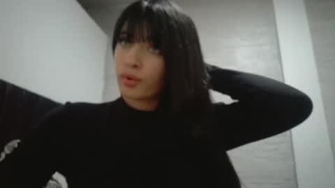 Mia-foster online show from November 2025 02:45:01 AM