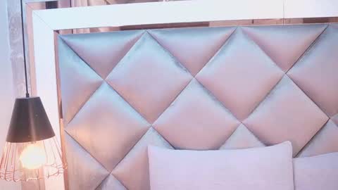 _giggy online show from March 2026 11:33:02 AM