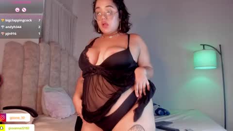 G I O V A online show from March 2025 12:37:02 AM