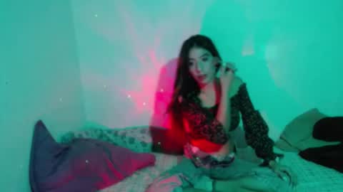 _gold_strawberry_ online show from July 2026 06:38:01 AM