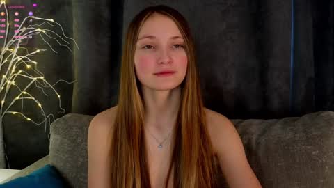 Snapshot of _green_green_ chatting on January 2025 07:14:01 AM Milly online show from January 2025 07:14:01 AM