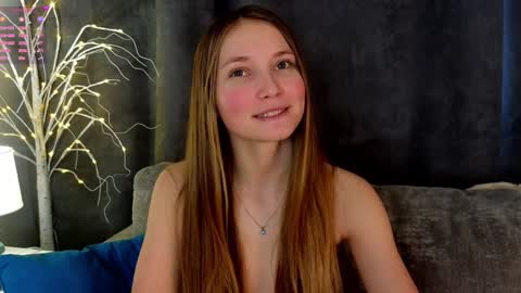 Snapshot of _green_green_ chatting on January 2025 07:18:02 AM Milly online show from January 2025 07:18:02 AM