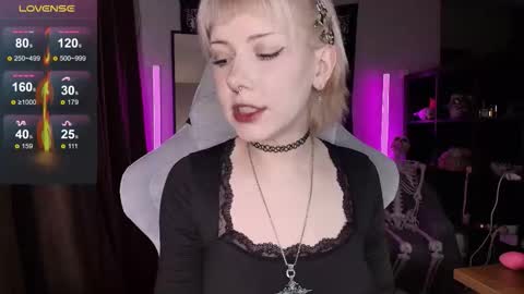 Snapshot of _gummybears_ chatting on February 2026 02:26:01 AM Tori online show from February 2026 02:26:01 AM